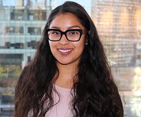 Headshot of Muriel Lopez